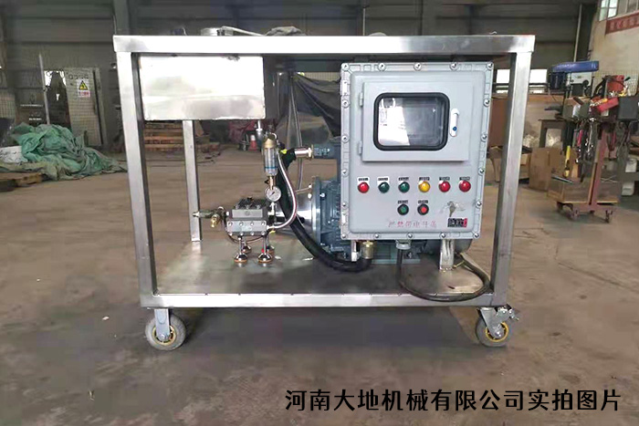 工業(yè)設(shè)備、鋼結(jié)構(gòu)、油污、氧化皮清洗機(jī)